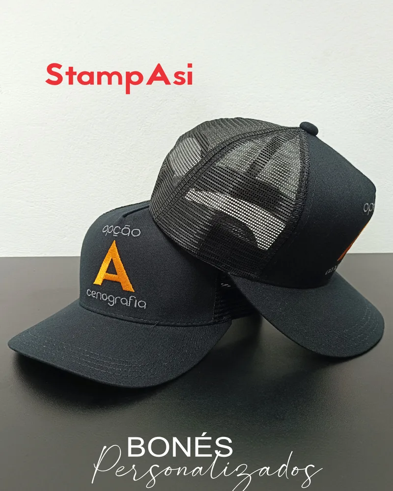 Bonés personalizados com logotipo bordado na frente